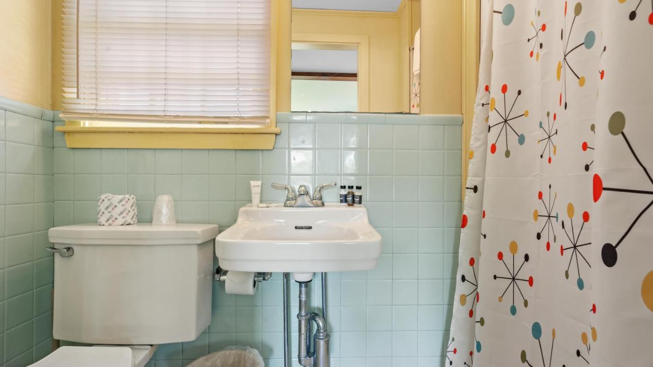 Mid-Town Motel Boothbay Harbor Extérieur photo